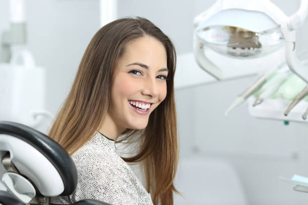 Best Dental Bonding  in Mission, KS